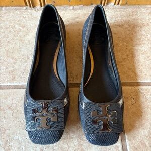 Tory Burch Georgia Square Toe Ballet Flat Silver/Black Logo